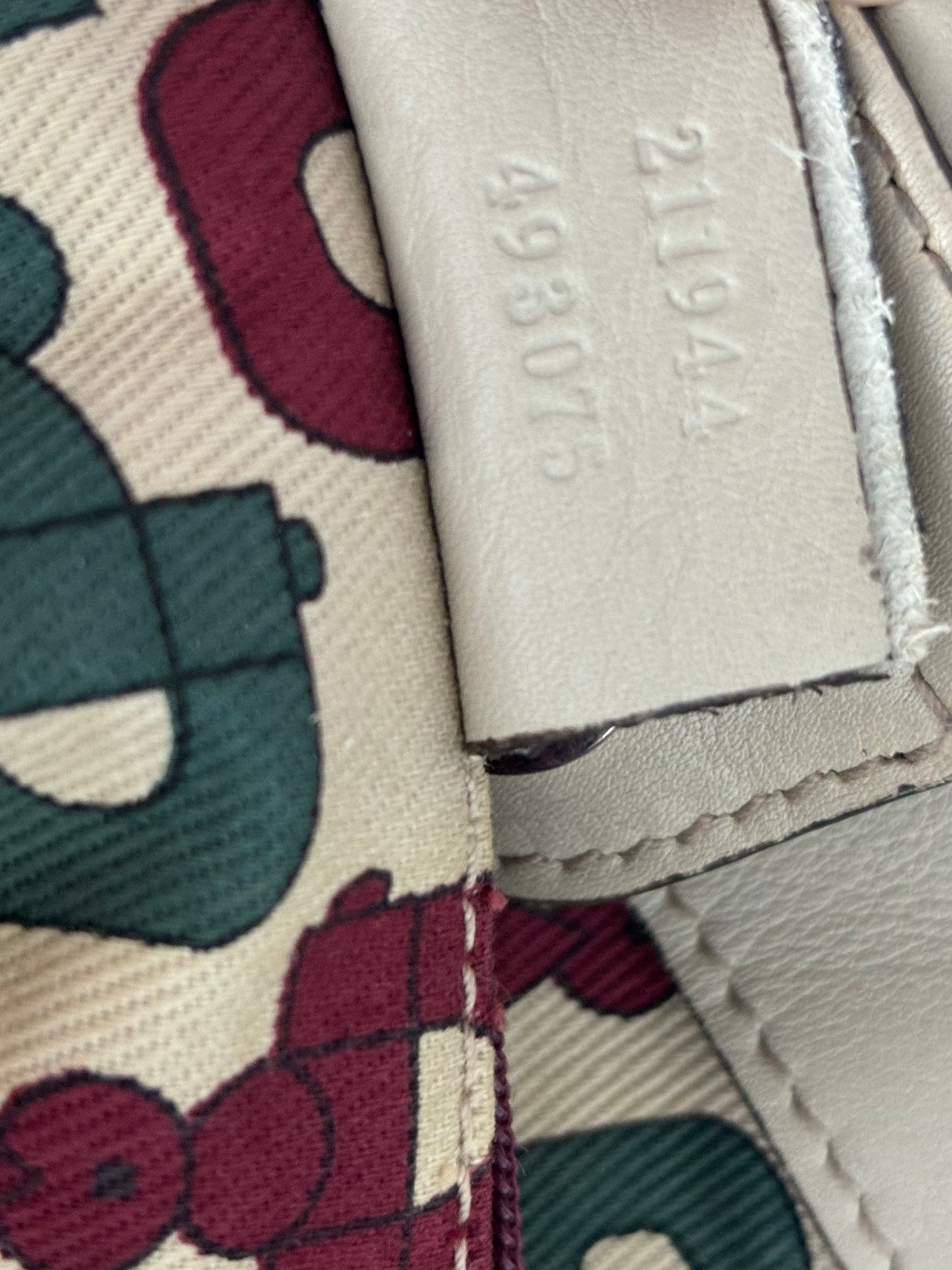 GUCCI Guccissima Sukey Shoulder Tote